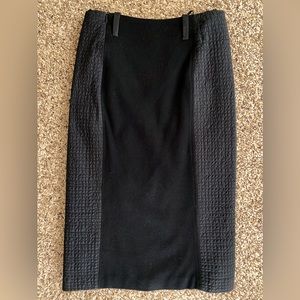 Bellvilles Black pencil Skirt 100% wool quilted side panels Lined size S